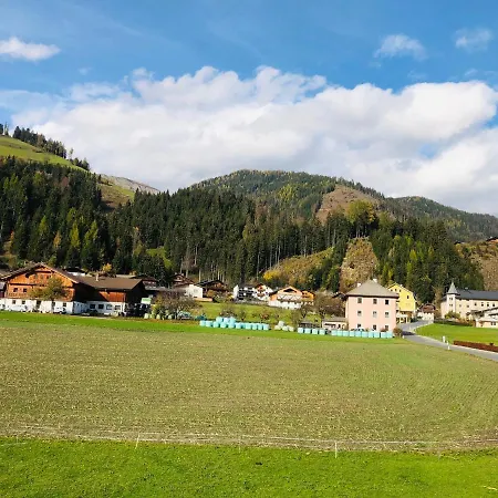 شقة Dolomitenloft *